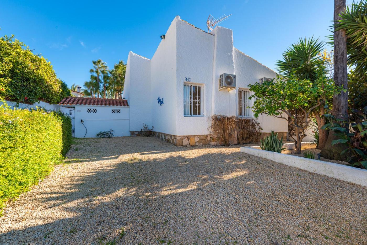 Villa Anais - Plusholidays Кальпе Экстерьер фото