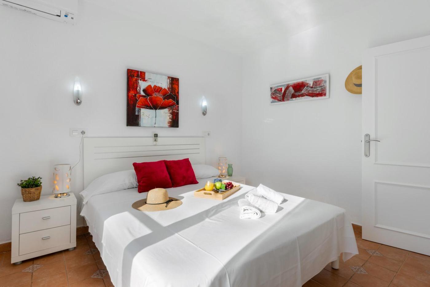 Villa Anais - Plusholidays Кальпе Экстерьер фото